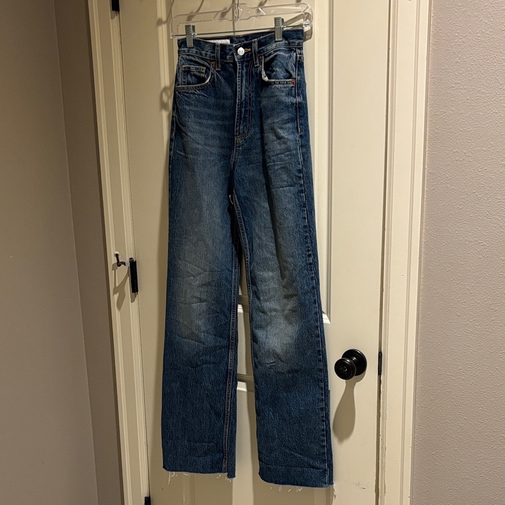 Zara (0) Classic Denim Straight Leg Jeans 32” inseam